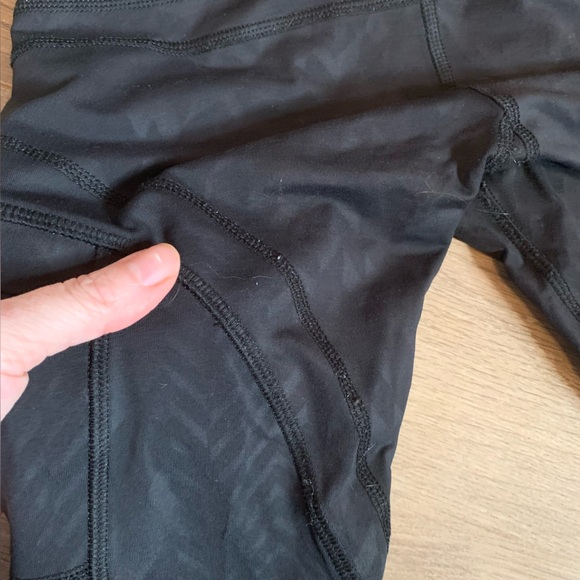 Ivivva Crops - Picture 6 of 6